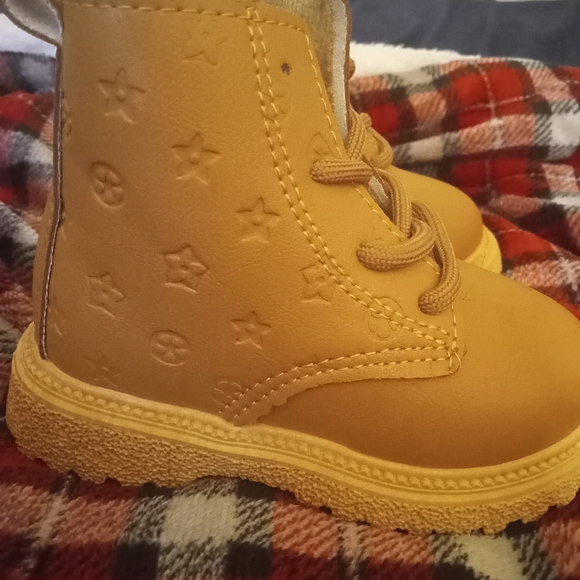 Toddlers girls boots - Picture 9 of 11